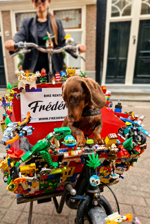 Frédéric Rent a Bike shop bike in Amsterdam